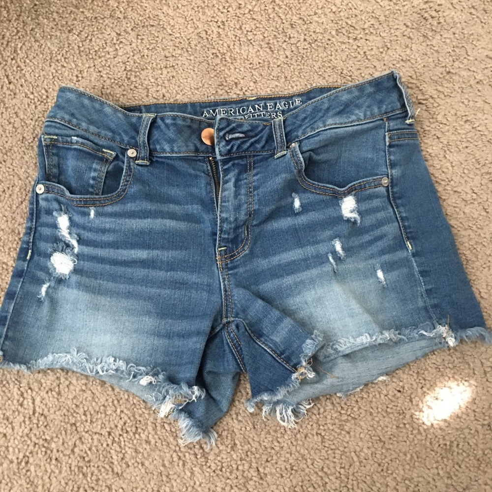 American Eagle Outfitters Midi Shorts